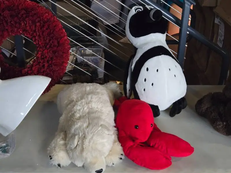Lot of (3) Stuffed Animals - 24" Penguin, 20" Lobster, 24" Polar Bear