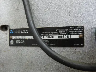 Delta 17-959L Laser Drill Press 17" Single Phase 120V 3/4Hp 250-2720RPM