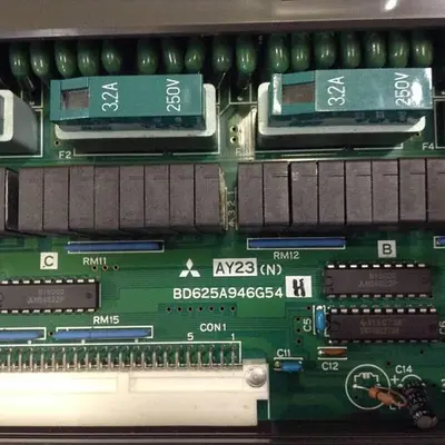 USED MITSUBISHI AY23