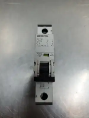 USED Siemens 5SY4101-7 Circuit Breaker, 230/400V, Lot of 2