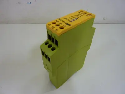 USED PILZ PNOZX224VAC/DC2N/O