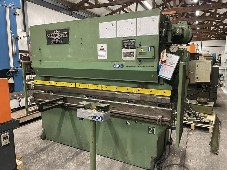Used MANURHIN 65 TON X 2550 MM Press Brakes | Apt International N.V #373028