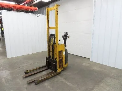 Big Joe PDI-24-A6 Walk Behind Pallet Lift Truck 2000lbs 24V Straddle Stacker