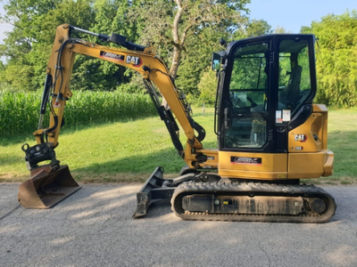 USED 2025 Caterpillar 304