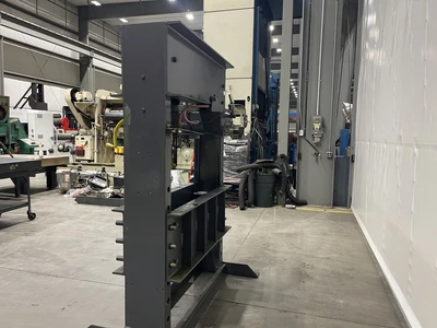 Dake 150 Ton Air Hydraulic H-Frame Press