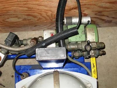 Alfa-Laval EMMIE MIB 303S-13 oil purifier module.