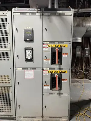 Hammond Power 1500 KVA DRY TYPE TRANSFORMER 4160 HV 575Y/332V LV WITH GE-AKD-8