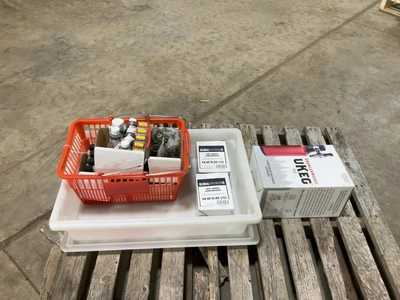 Used MIXED LOT OF BREWERS FLAVORING AND EXTRACTS Beverage Dispensers Michigan US | Miedema Asset Management Group #1761509