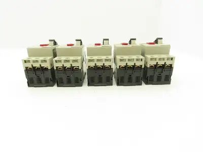 Telemecanique Contactor Manual Motor Starter 3-Pole 2.5-4A 600VAC 3HP Lot of 5