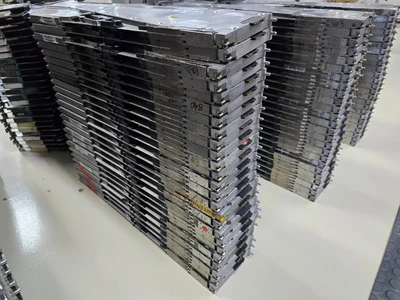 Used Universal Instruments 49889204 PCB Component Feeders Michigan US | 4Tech USA #1540369