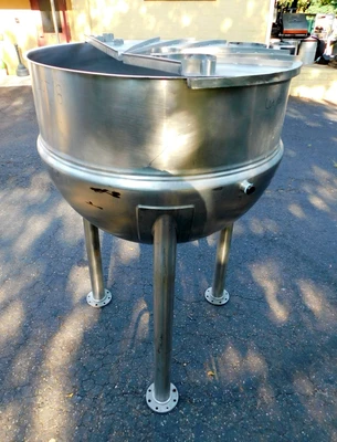USED LEE INDUSTRIES 300 D