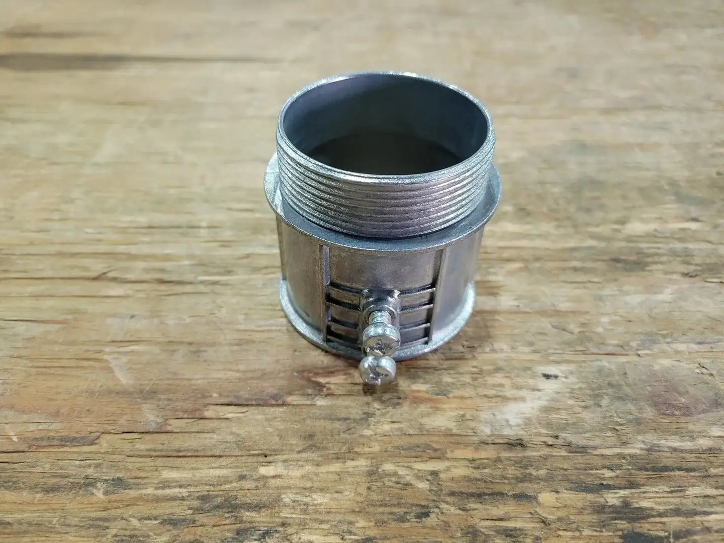 2" Set Screw Connector