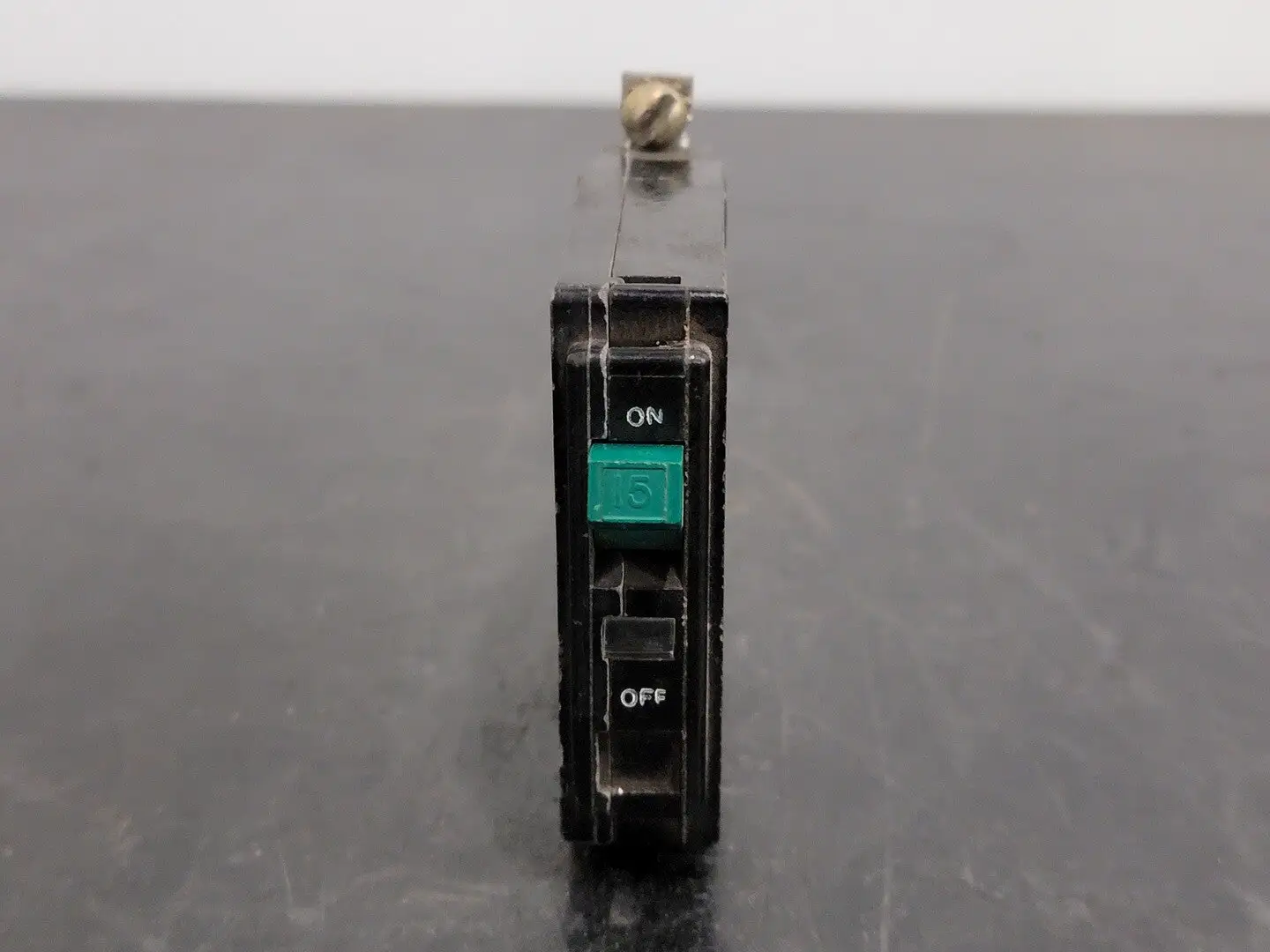 USED SQUARE D QO115