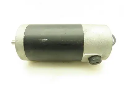 Kollmorger RX320ER1015 Servo Motor U 54 V N 3000TR/MN 7/16" Shaft Size
