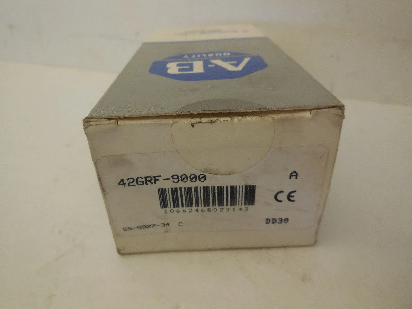 NEW ALLEN BRADLEY 42GRF-9000 PHOTO SWITCH 42GRF9000