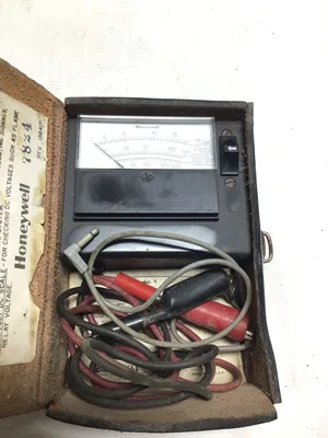 Honeywell 7824 Vintage MultiMeter 0-25SPL/US 0-150VDC 0-300VAC