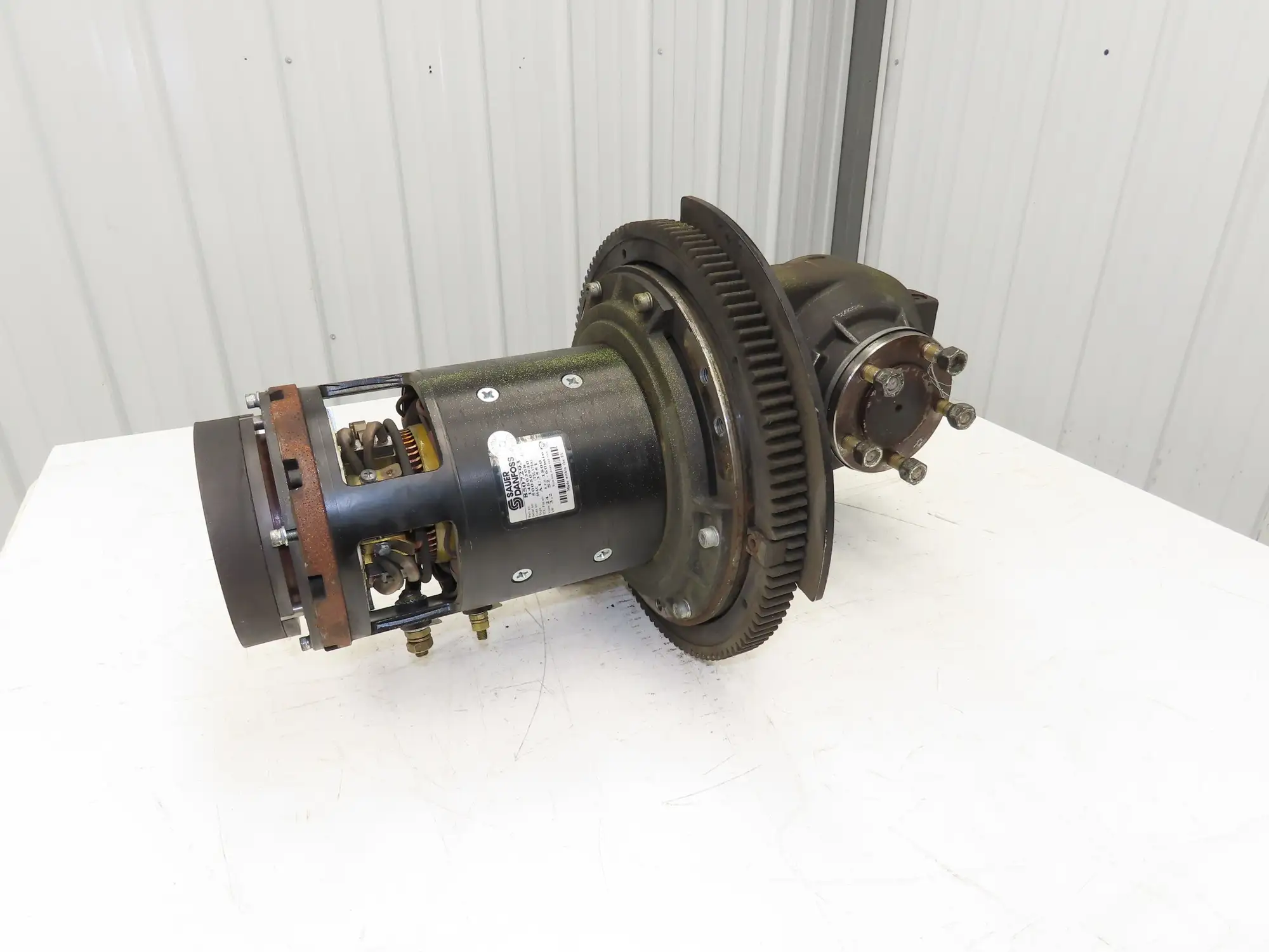 Yale Drive Axel Power Steering Hub Off 0S030ECN24TE089 Order Picker Forklift