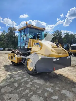 USED 2021 XCMG CV83PDU