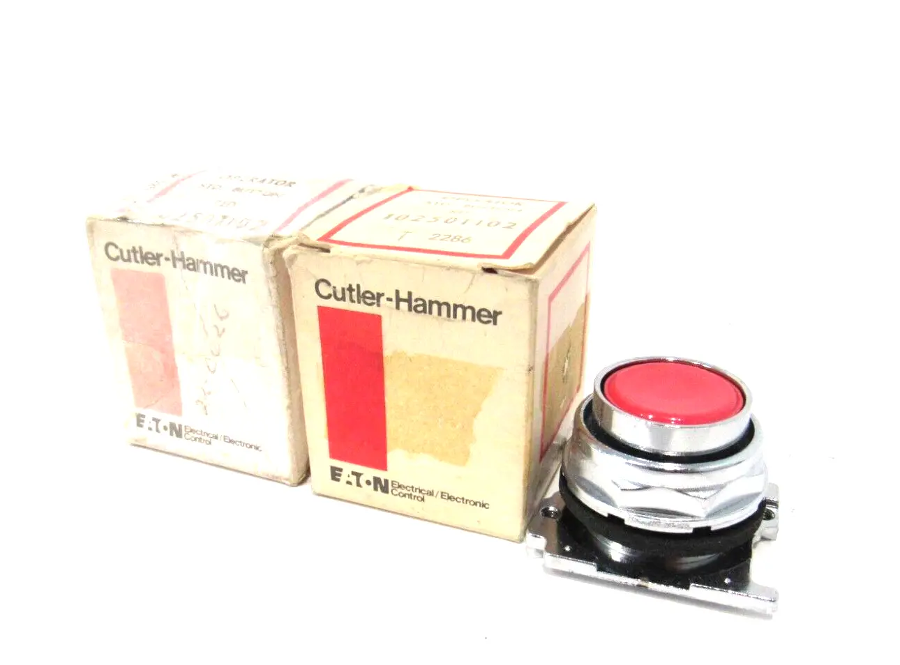 LOT OF 2 NEW CUTLER HAMMER 10250T102 PUSH BUTTON