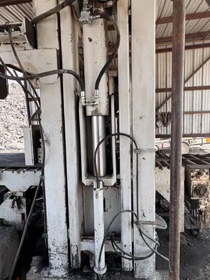 PARK INDUSTRIES HydraSplit 300 Ton Rock Splitters | STONE EQUIPMENT WAREHOUSE (5)