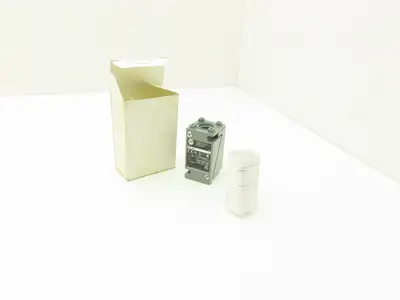 Allen Bradley 802T-AP Oiltight Limit Switch Ser J  -No Operating Head