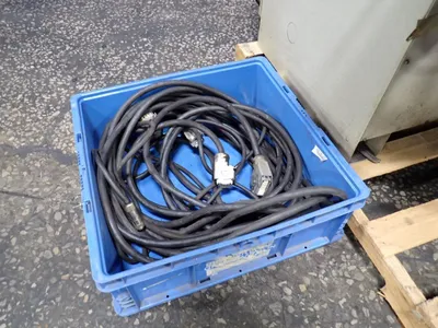 USED 2011 YASKAWA MOTOMAN MOTOMANMH6