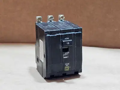 Used SQUARE D QOB315 Switchgears British Columbia CA | Lenmark #1438564