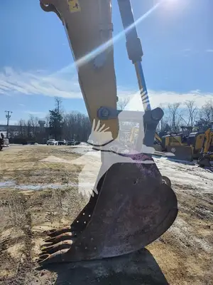 USED 2023 XCMG XE300U