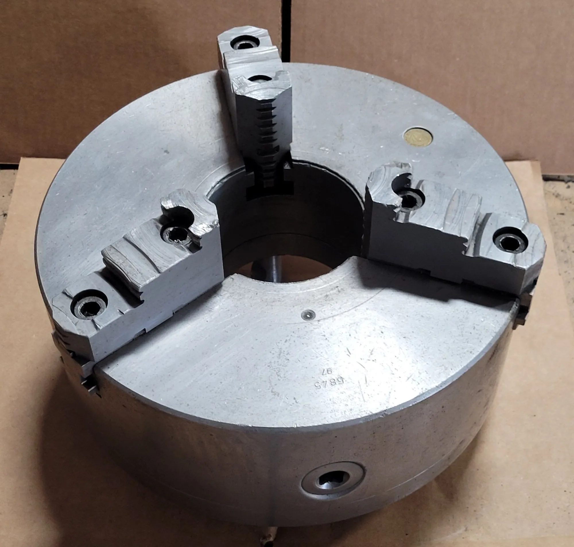 USED BISON 3 Jaw Chuck