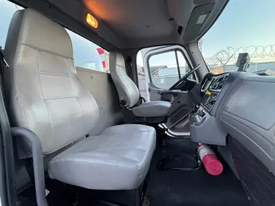 Used 2020 FREIGHTLINER M2 Carhaulers Florida US | Truck and Van Outlet #1509252