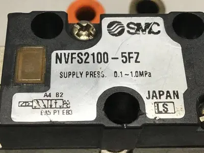 USED SMC NVFS2100-5FZ