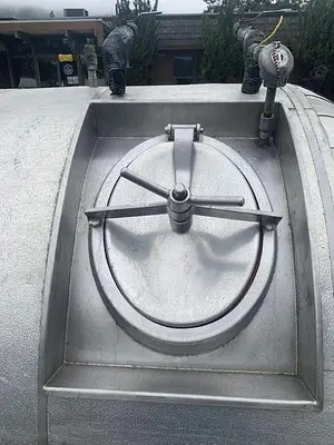 Tank, 1,250 Gallon, S/st, Jkt, DT/CB, Insul #S743883