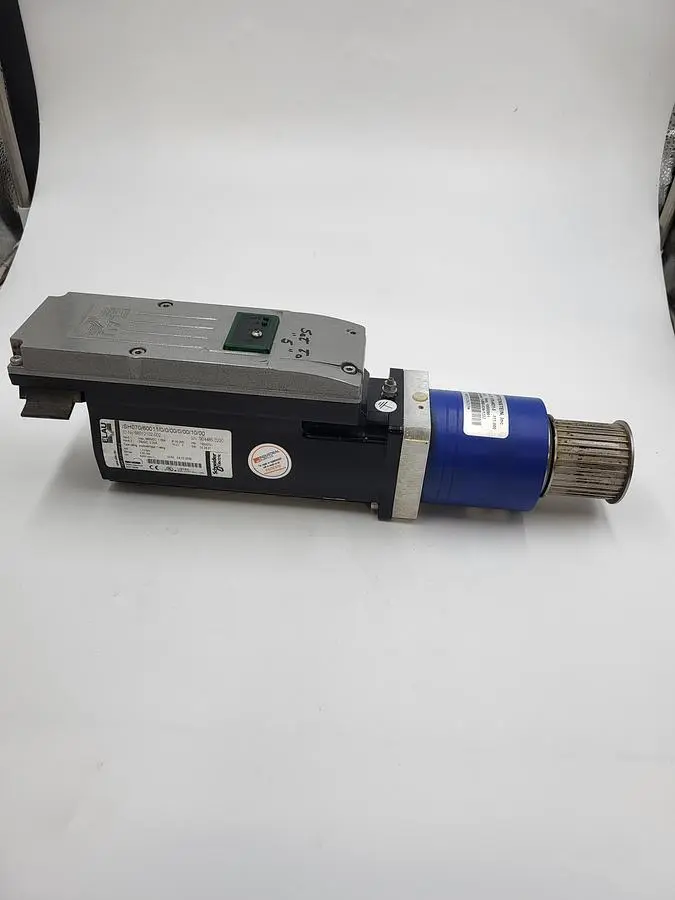 Schneider Electric ID # 66012102-002 Servo motor & Wittenstein Alpha LP070-M01-5-111-000 Motors/Gear Box/Clutch