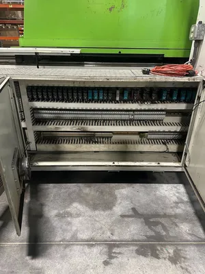 1997 ENGEL ES 1000/750WP Horizontal Plastic Injection Molding Machines | JYC MACHINERY (22)