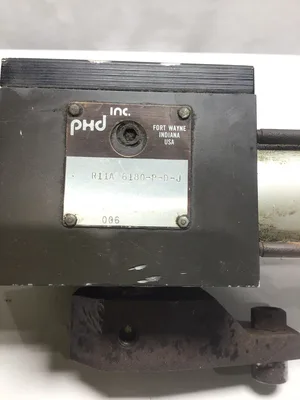 PHD R11A 6180-P-D-J Pneumatic Rotary Actuator Cylinder