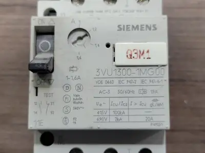 Used SIEMENS 3VU1300-1MG00 Switchgears British Columbia CA | Lenmark #242759