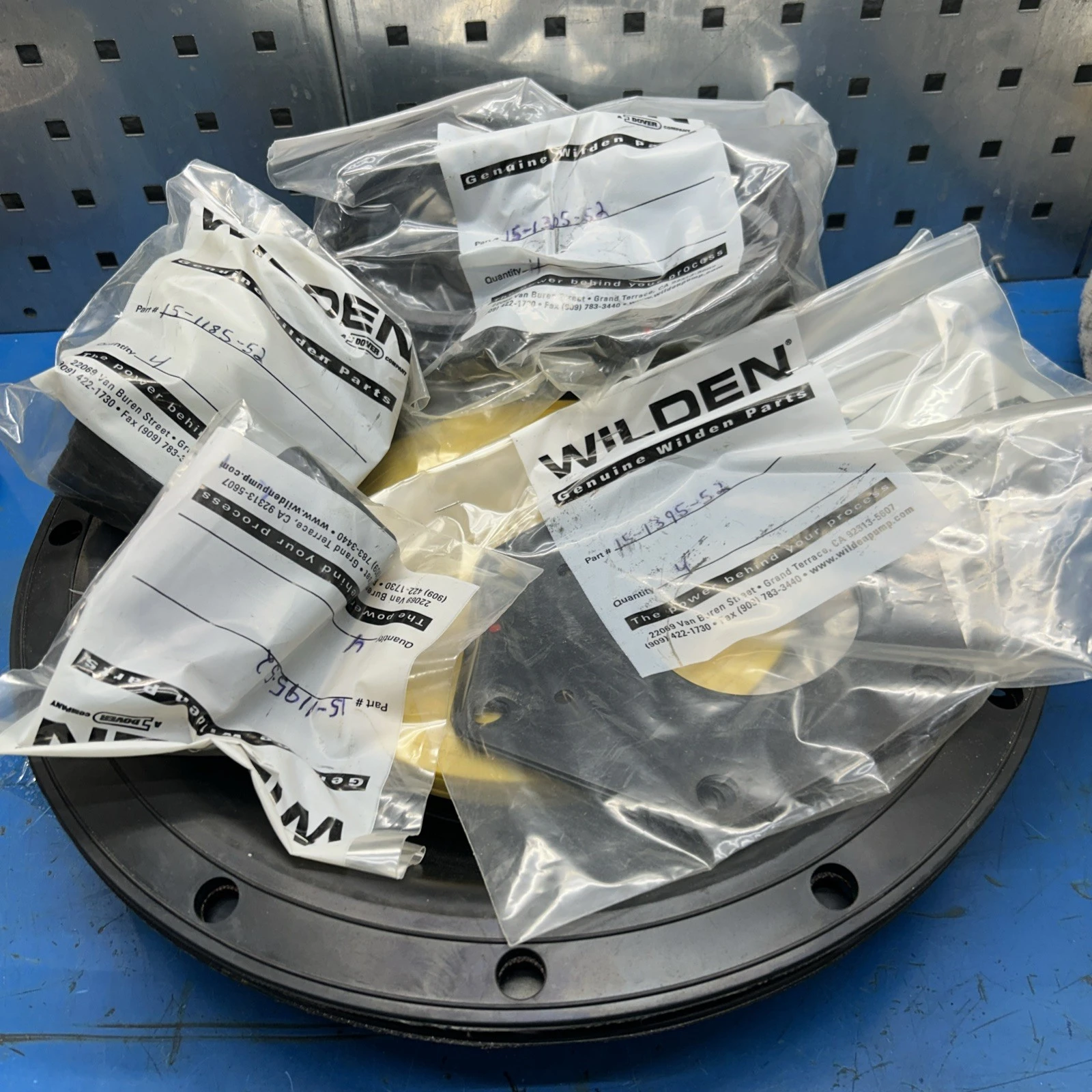 NEW Wilden PV150-52