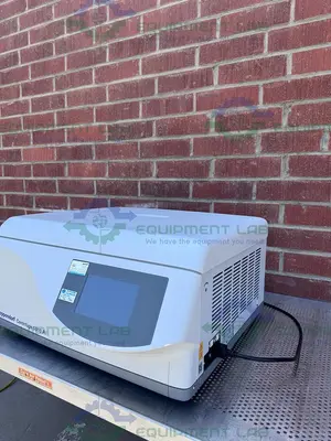 USED EPPENDORF 5910 RI REFRIGERATED CENTRIFUGE W/ S-4X UNIVERSAL ROTOR 4500 RPM