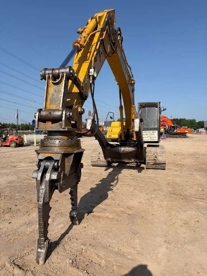 Used 2022 KOBELCO 210D Material Handling (misc) Texas US | RyCat Machinery #1377926