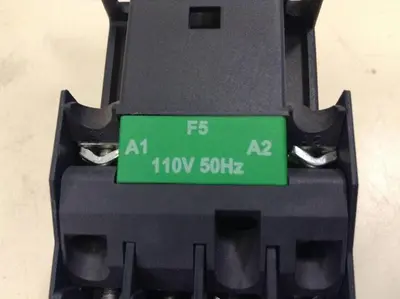 USED SCHNEIDER ELECTRIC CAE22