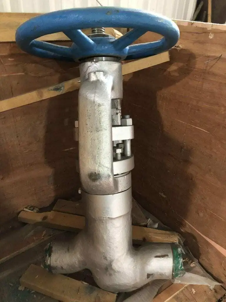 Newco 215W-CB3-PS Steel Manual 4″ Butt Weld High Pressure Globe Valve WCB