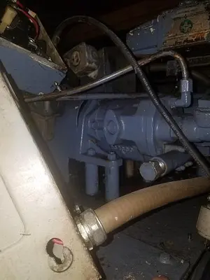 USED VICKERS POWER HYDRAULIC CO. 5 HP HYDRAULIC PUMP/TANK POWER SOURCE COMBINATION