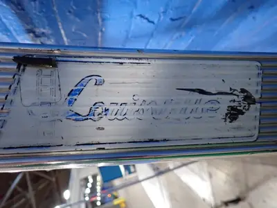 USED 1991 LOUISVILLE AH1006