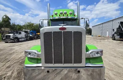 Used 2023 PETERBILT 389 Conventional trucks Florida US | Mitsubishi HC Capital America #298320