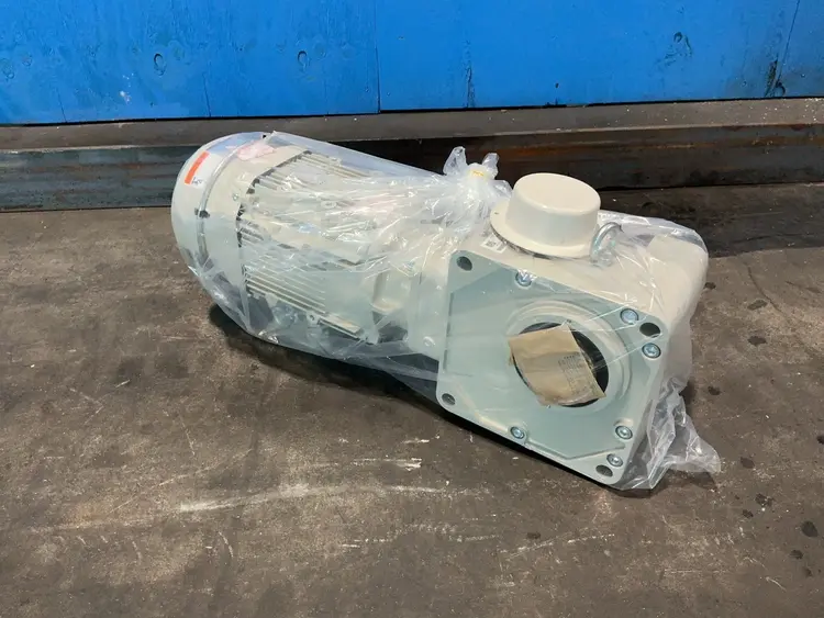 New | in-Stock SUMITOMO HEAVY INDUSTRIES, INC. RNYM51633B25 Motors (misc) Ohio US | HGR 24 #1404535