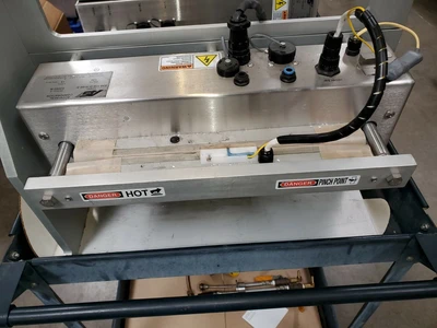 USED ACCU-SEAL 830-136-DH-08-S