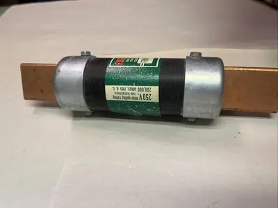 New | in-Stock COOPER BUSSMANN FRN-200 Miscellaneous Equipment (Electrical & Power) | Surplus Asset Holdings #1197216