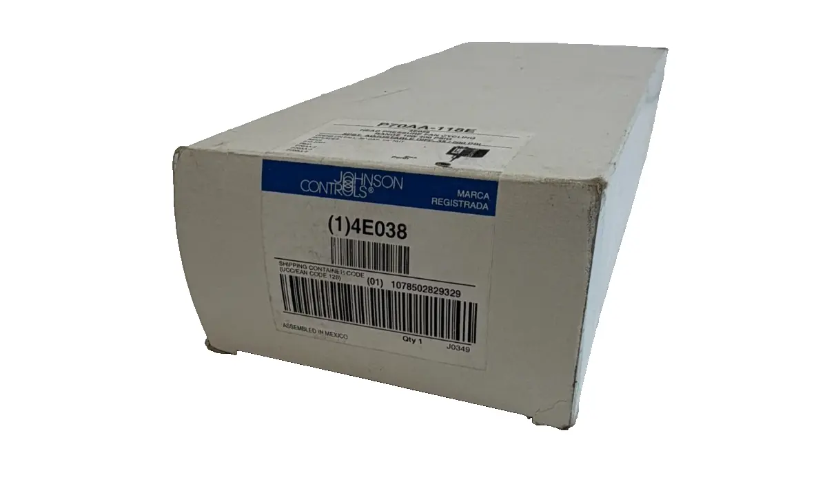 NEW JOHNSON CONTROLS P70AA-118E PRESSUER CONTROLLER P70AA 118E