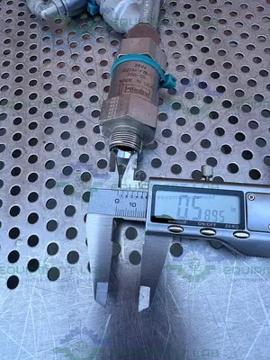 USED GEMU 540/15/D59405-1 PNEUMATIC VALVE ACTUATOR W/ PARKER 8Z(A)-F8L-250-SS VALVE