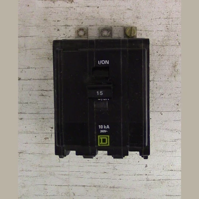 Square D 3 Pole 15 Amp Bolt-on Breaker